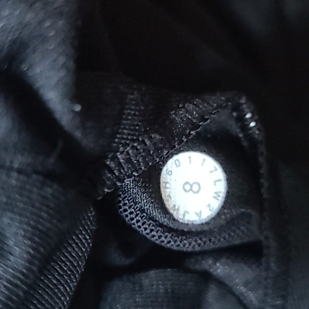 Lululemon bra - Picture 3 of 3